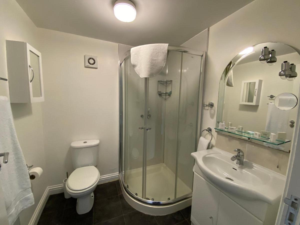 Flambards Hotel Cardigan Εξωτερικό φωτογραφία
